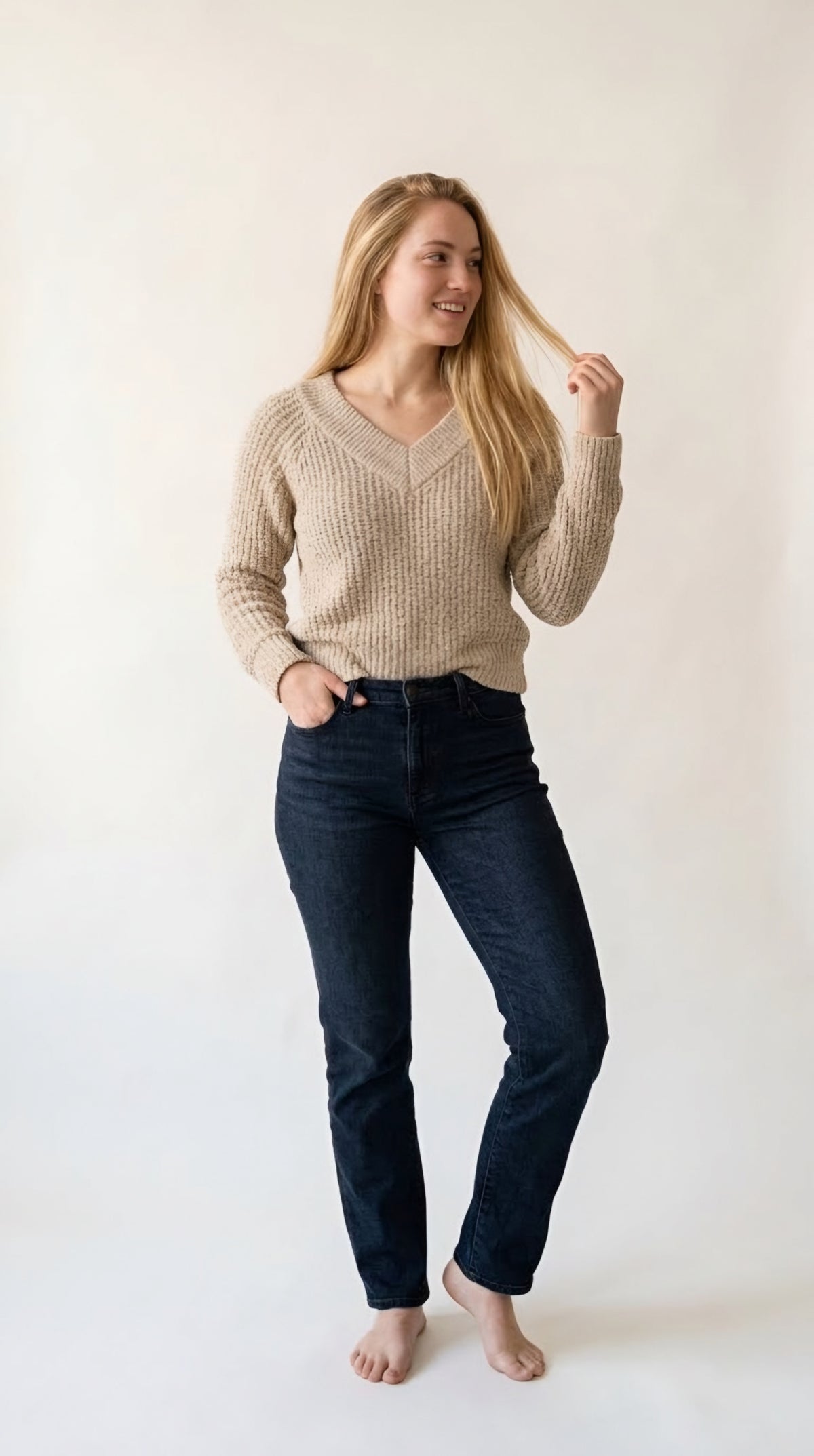 Onde V-Neck Loose Knit Sweater