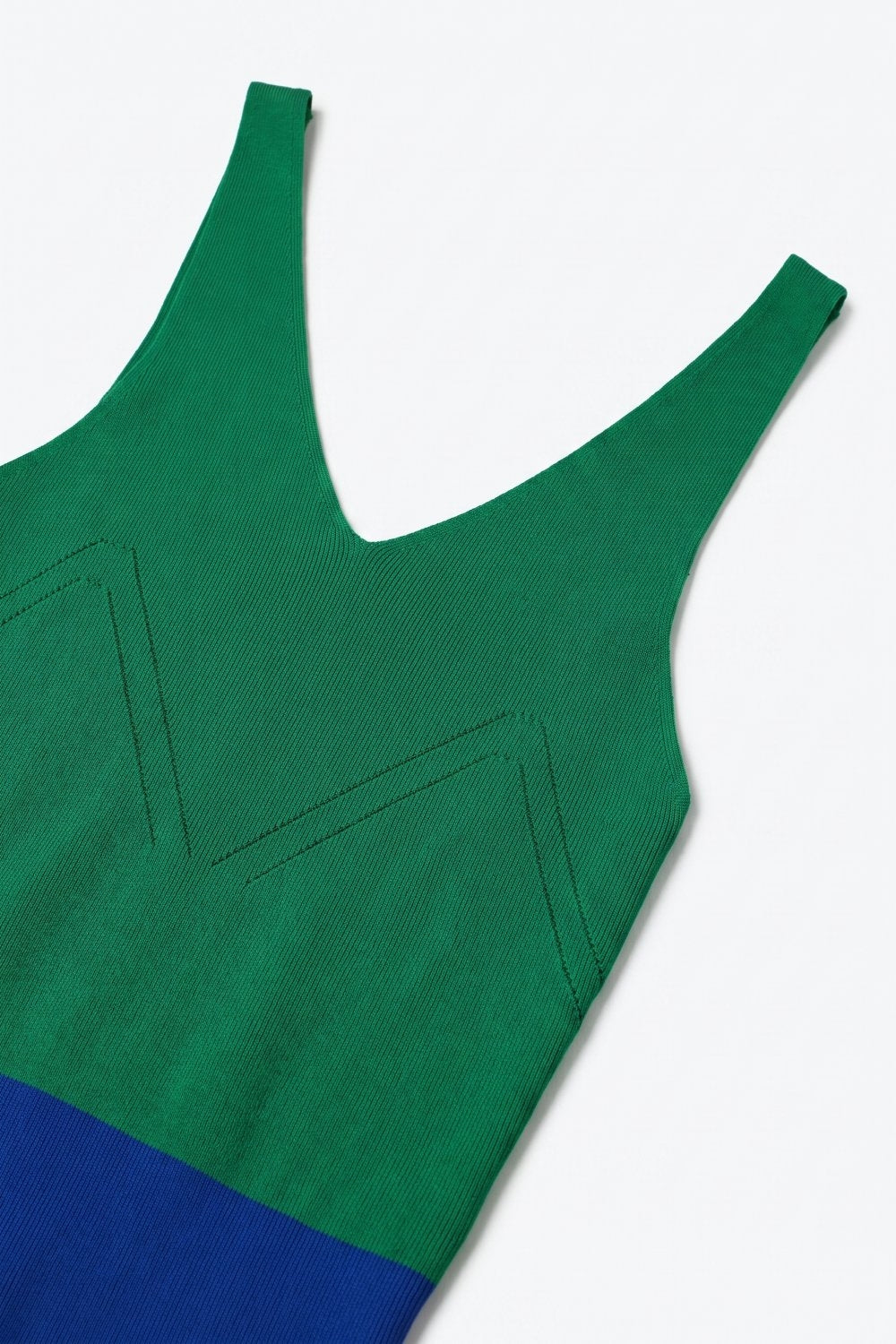 Bordure Contrast Hem Tank