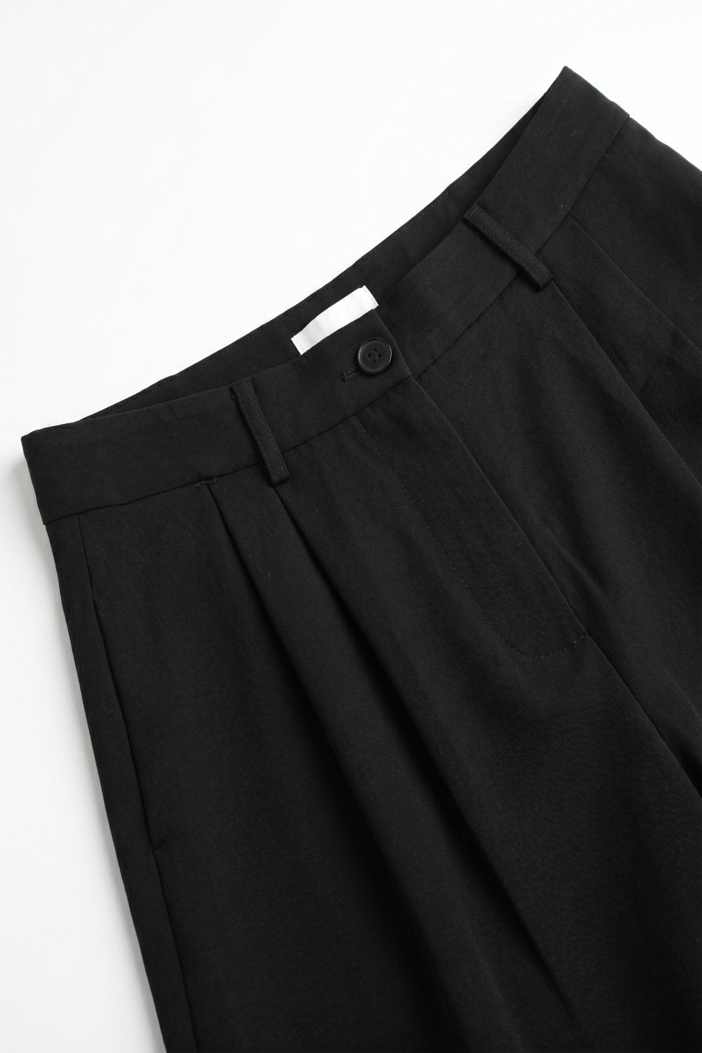 Pli Tailored Bermuda Shorts