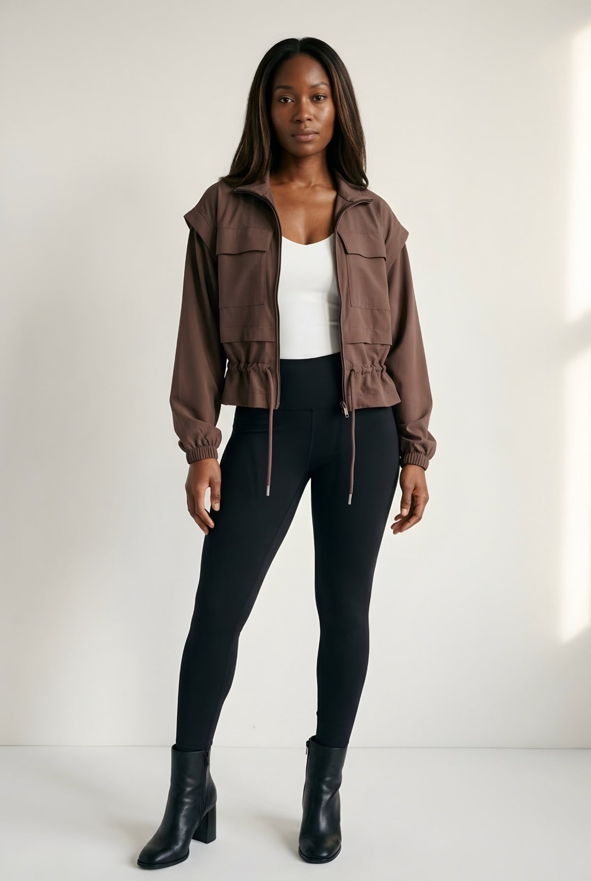 Élan Cropped Athletic Jacket