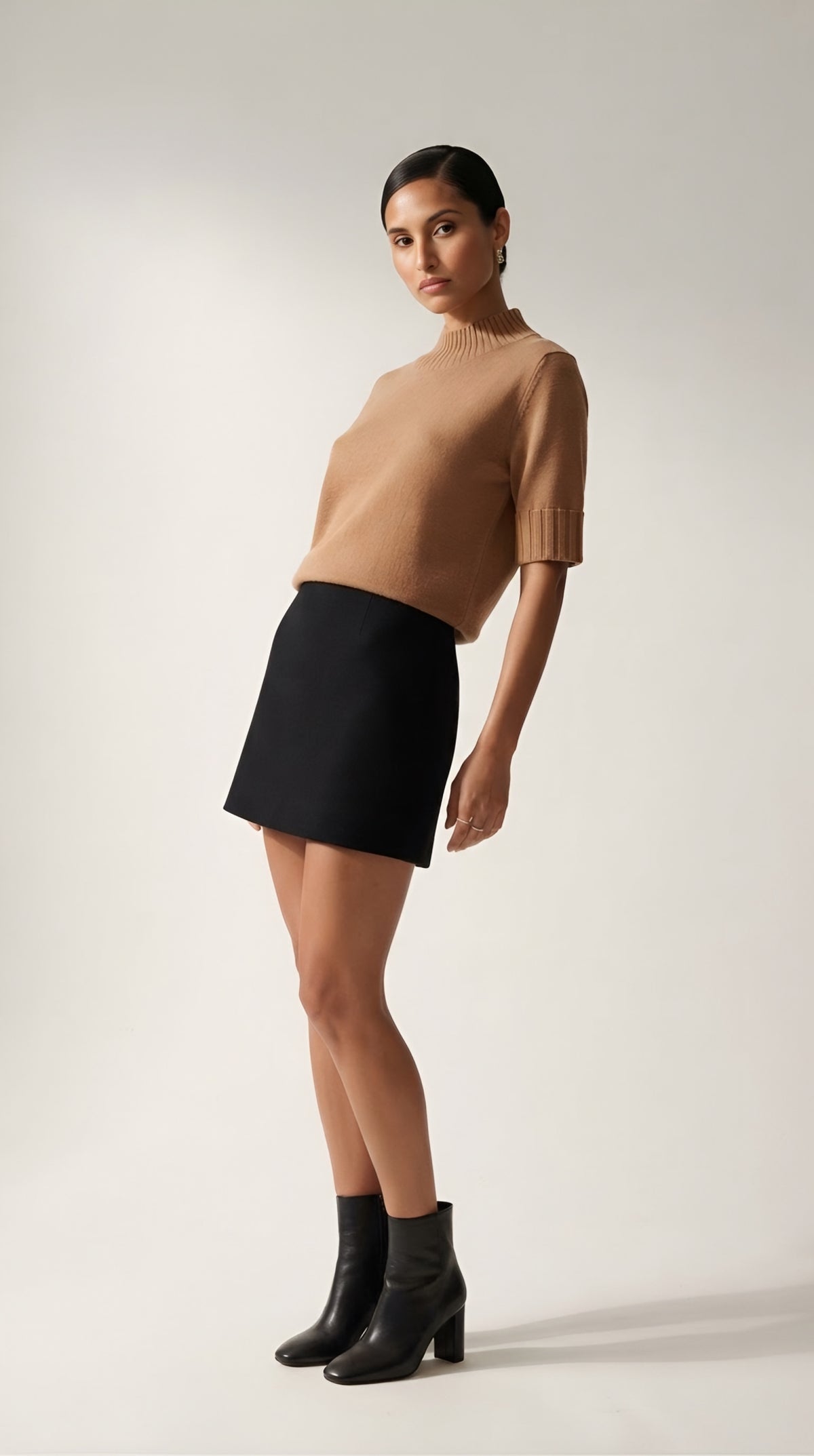 Hausse Chunky Ribbed High Collar Sweater