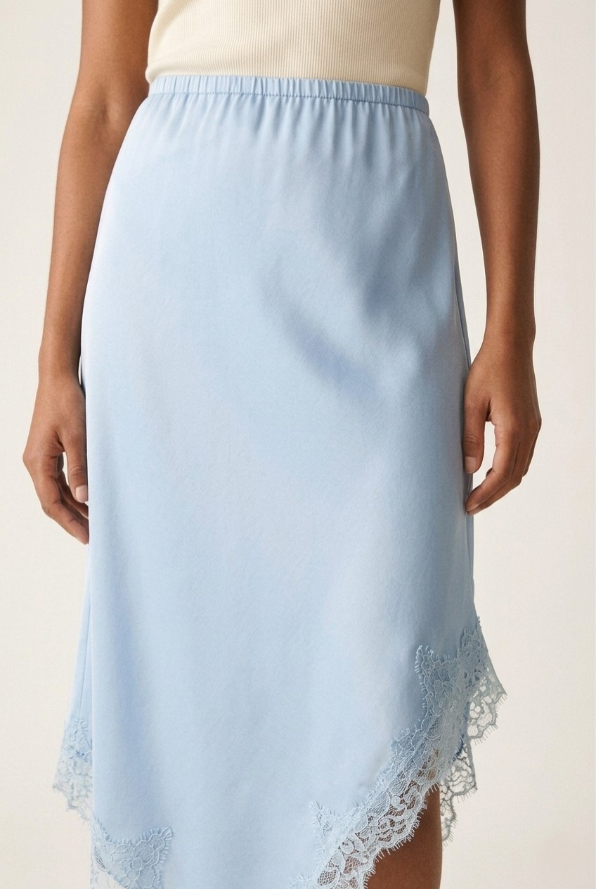 Asymétrie Satin Lace Skirt