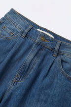 Cambre Wide Leg Jeans