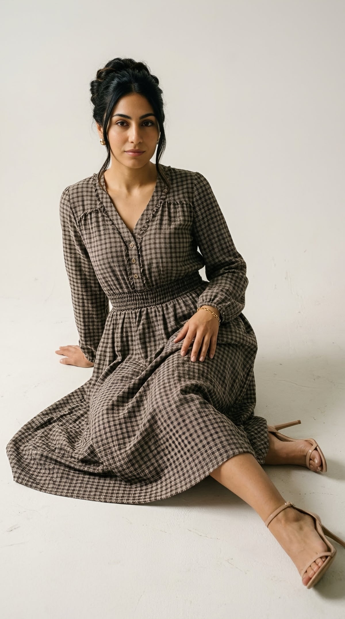 Châlet Plaid Midi Dress