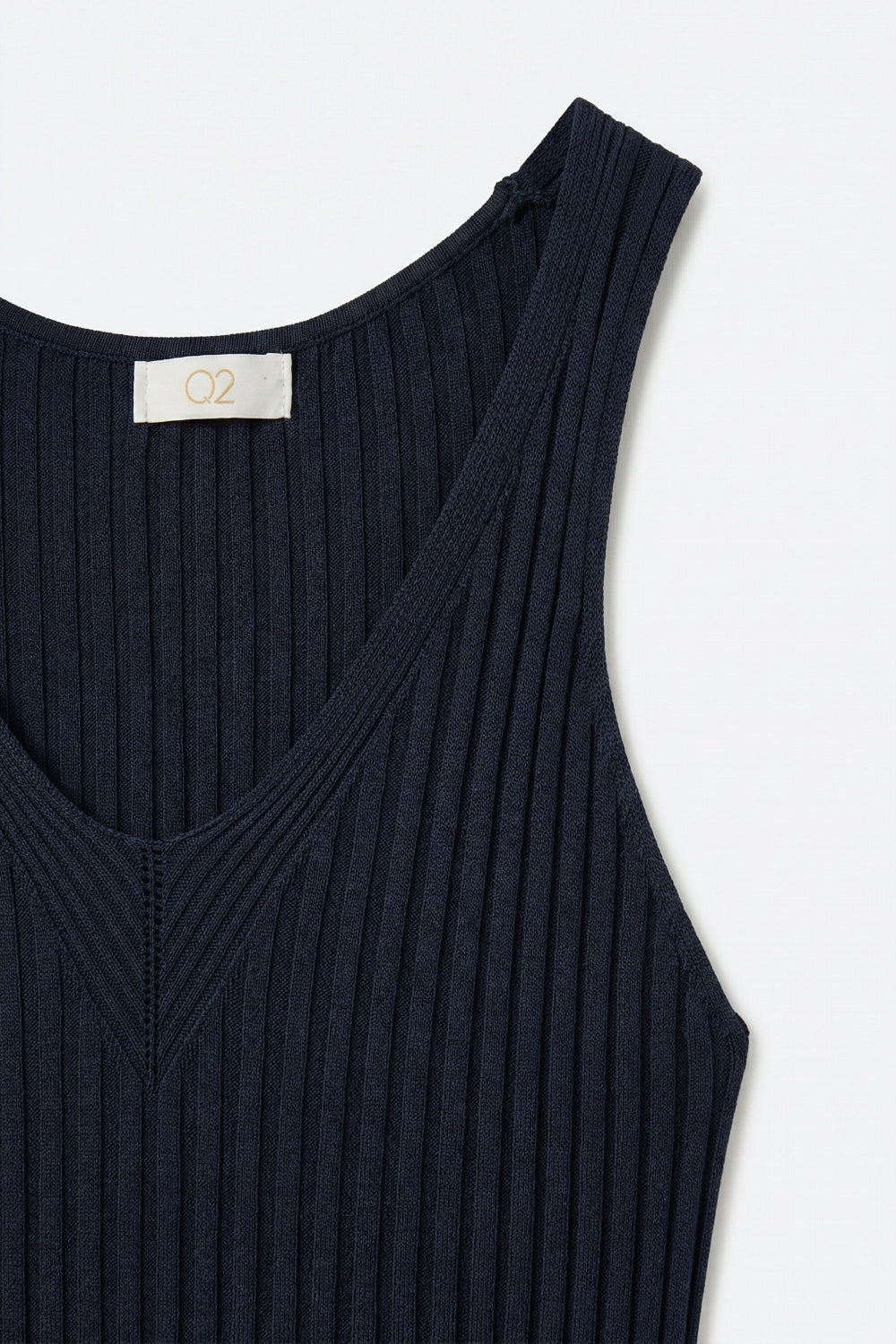 Nerveux Ribbed V-Neck Tank