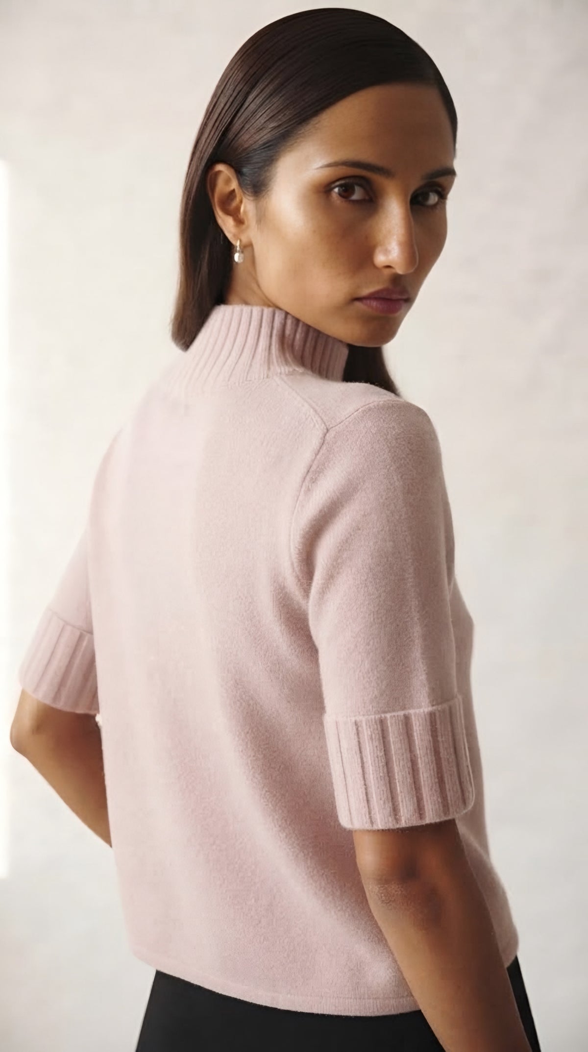 Hausse Chunky Ribbed High Collar Sweater