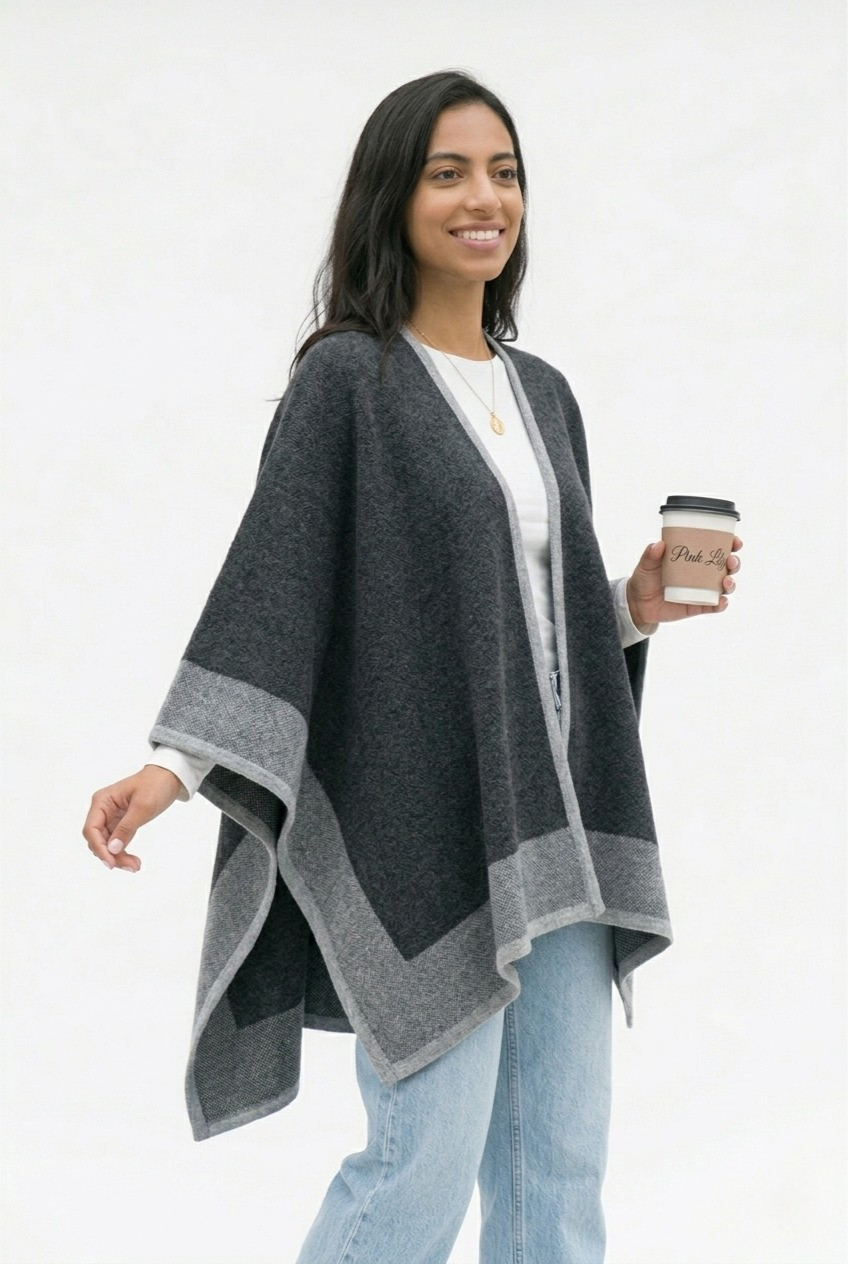 Bordure Chunky Knit Poncho