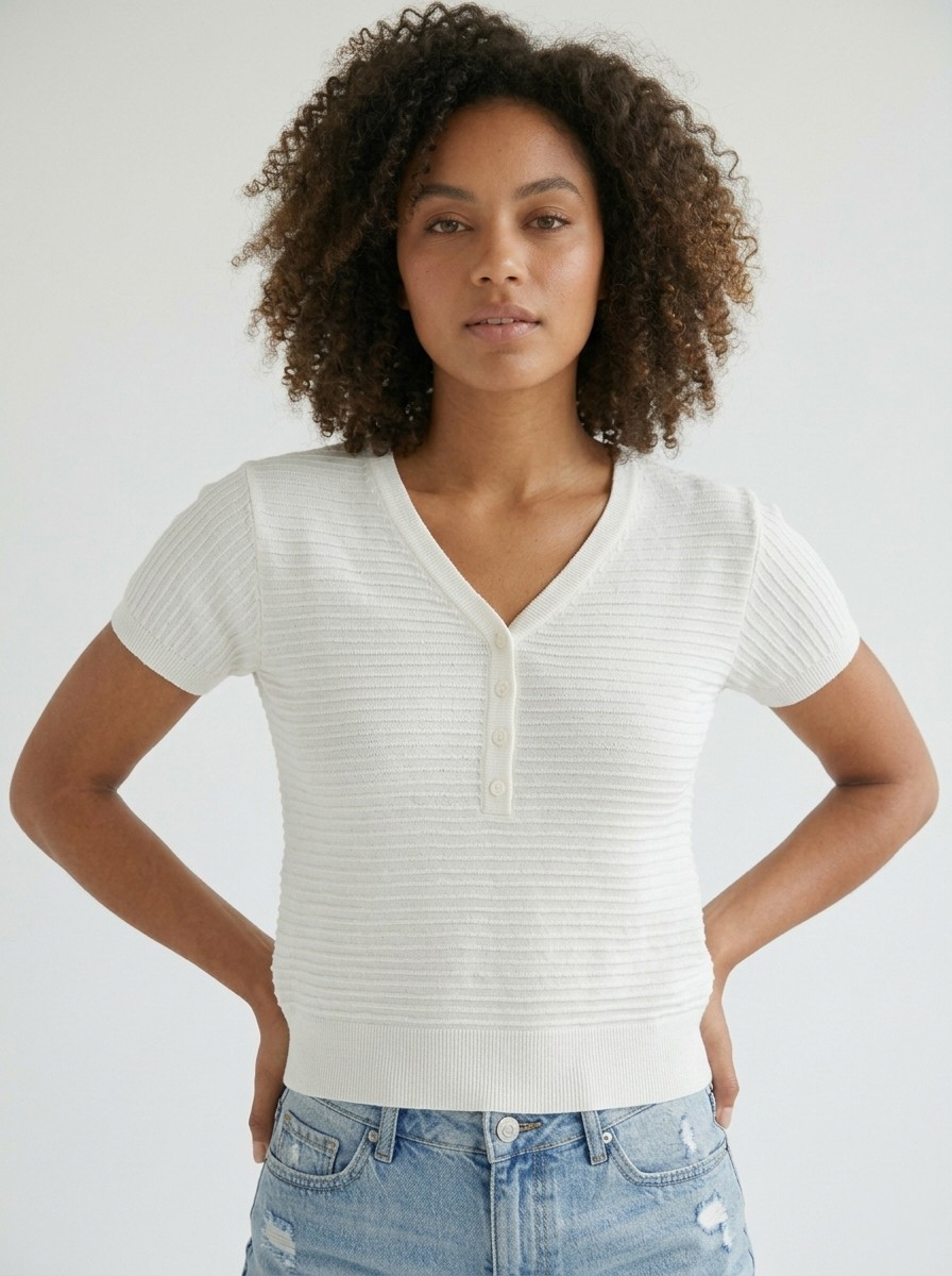 Bouton V-Neck Knit Sweater