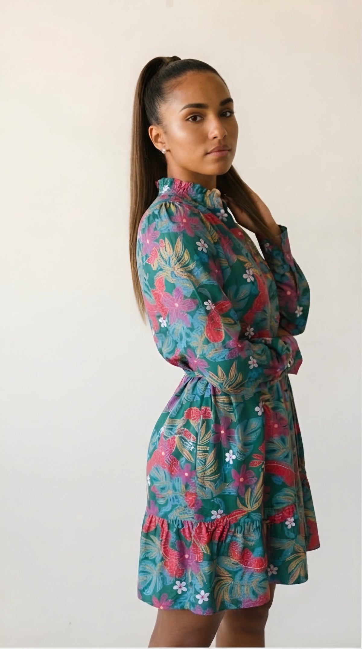 Voltige Robe Fleurie à Manches Longues