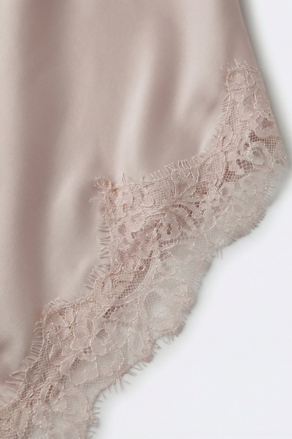 Asymétrie Satin Lace Skirt