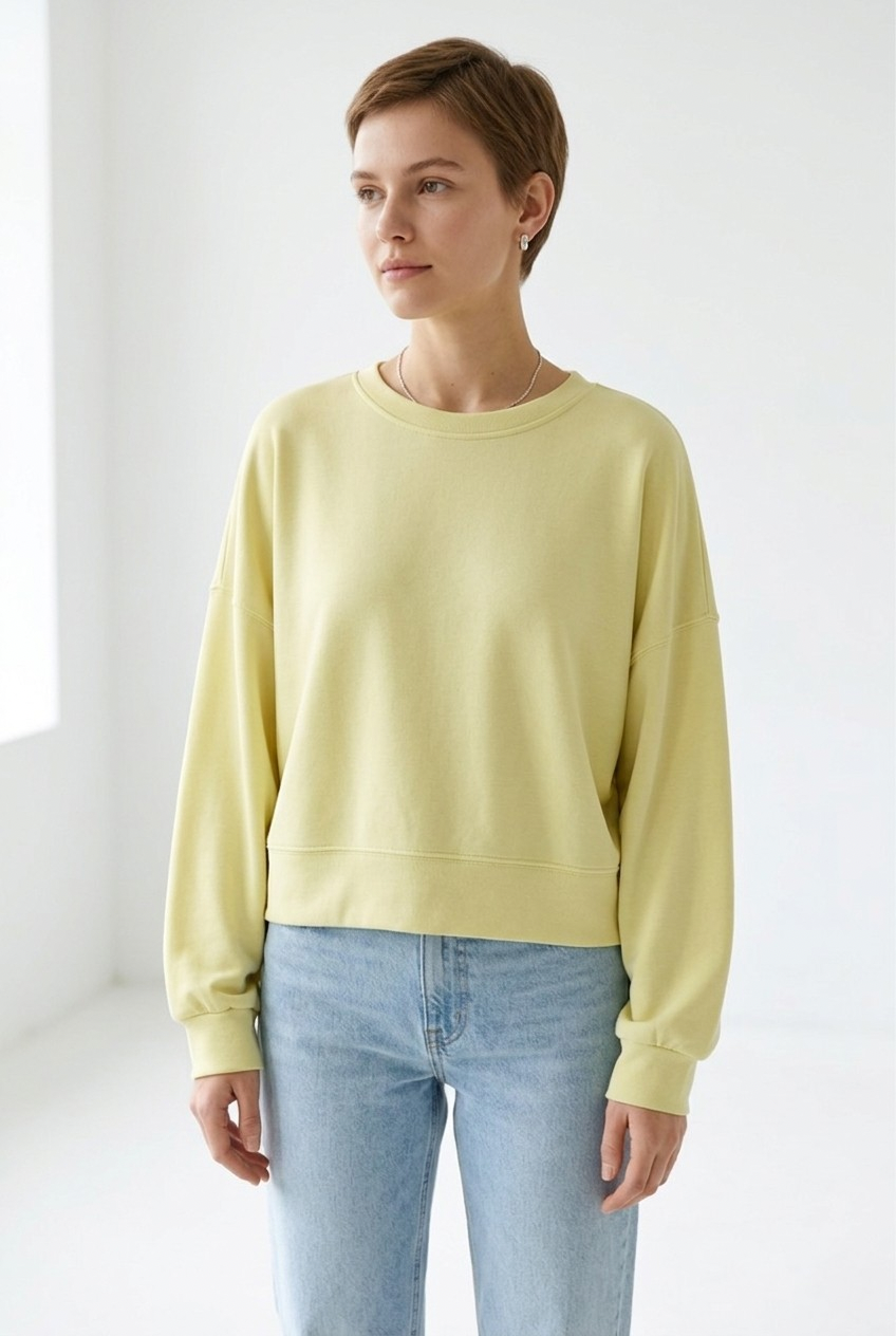 Douceur Dropped Shoulder Sweatshirt