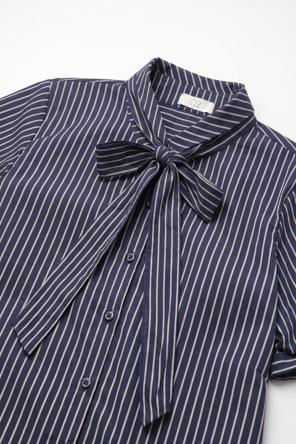 Nœud Stripe Bow Tie Shirt