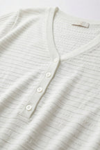 Bouton V-Neck Knit Sweater