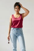 Satiné Scoop Neck Satin Tank