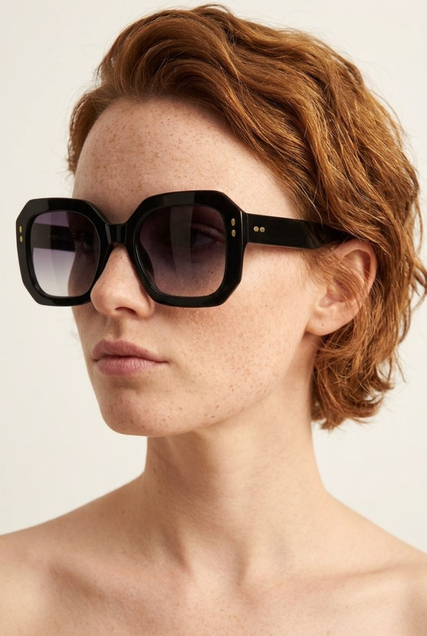 Brume Gradient Square Shades