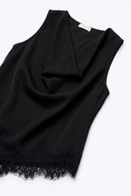 Asymétrie Satin Lace Top