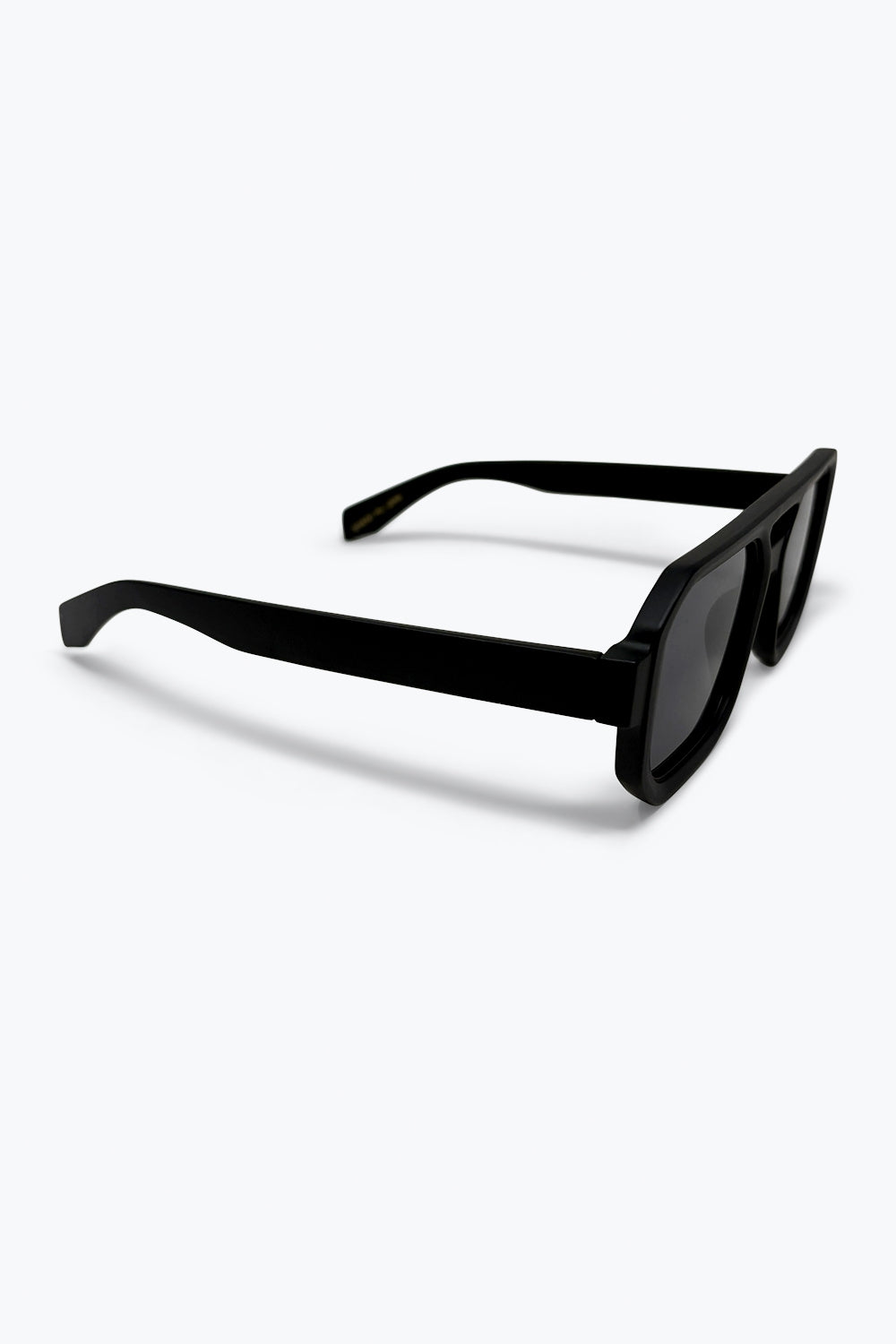 Noir Geometric Frame Sunglasses