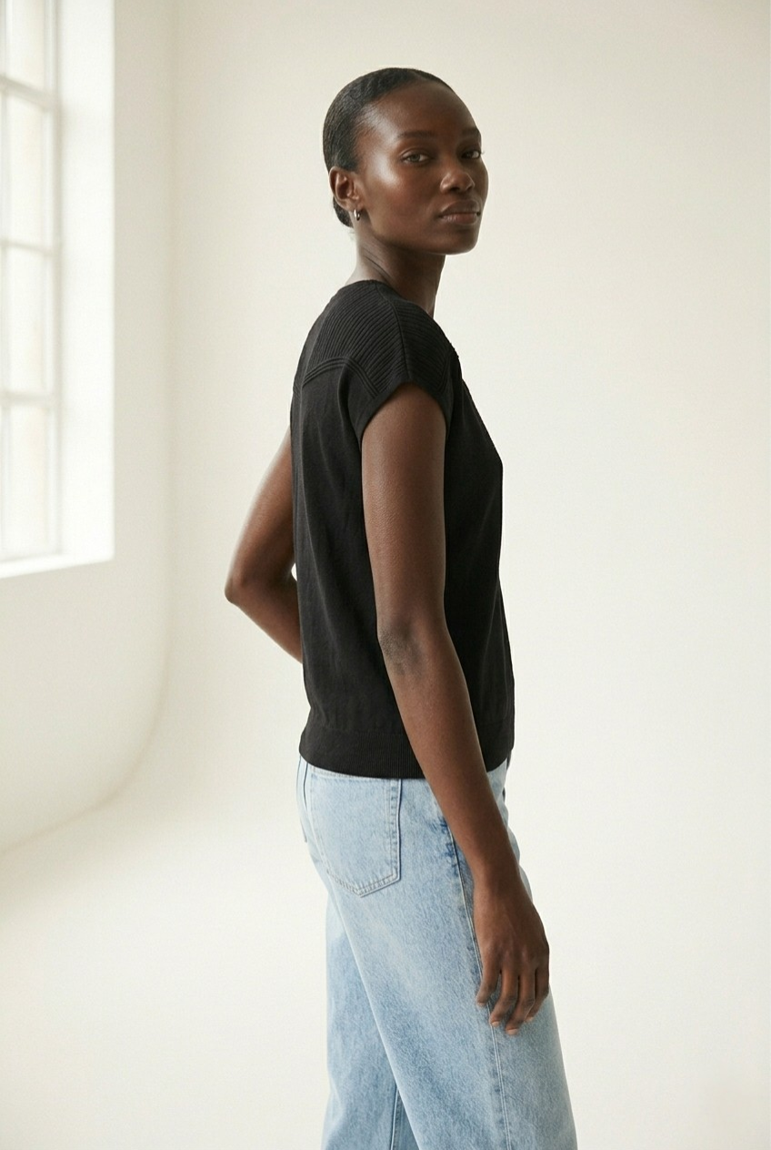 Nervuré Black Cap Sleeve Knit Sweater