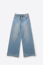 Holgura Wide Leg Jeans