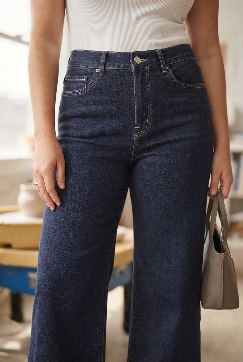 Largeur Dark Wash Wide Leg Jeans