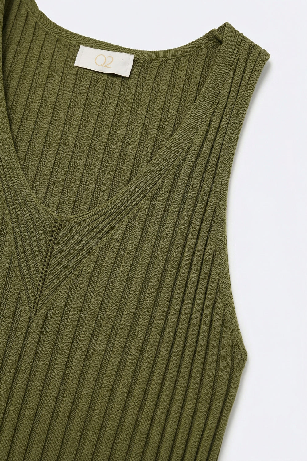 Nerveux Ribbed V-Neck Tank
