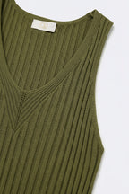 Nerveux Ribbed V-Neck Tank