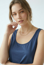 Satiné Scoop Neck Satin Tank