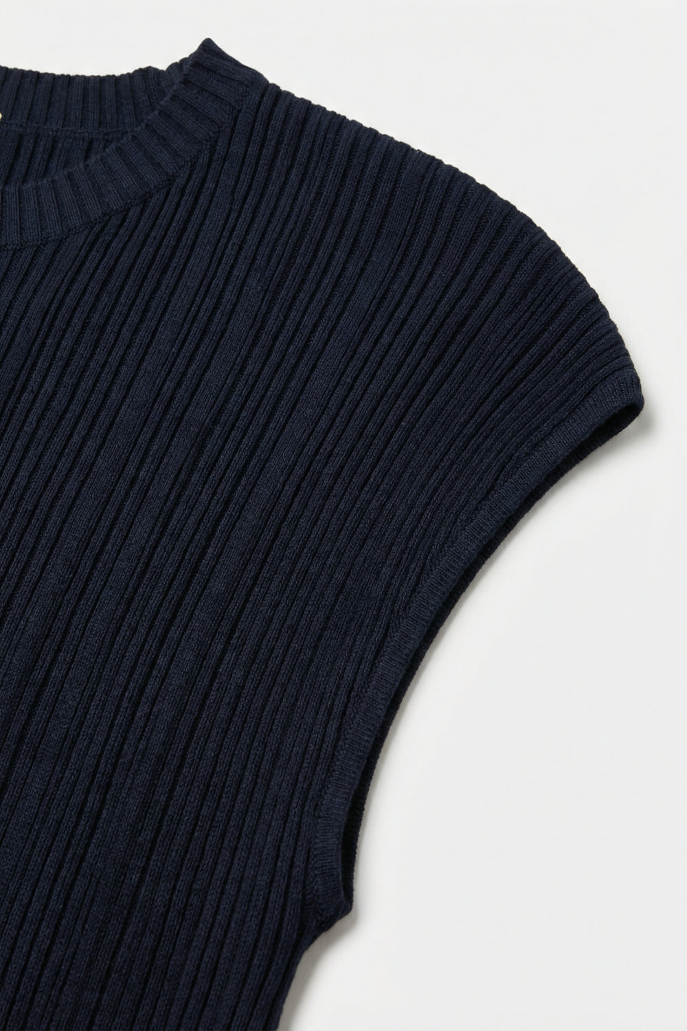 Collet Ribbed Sleeveless Sweater