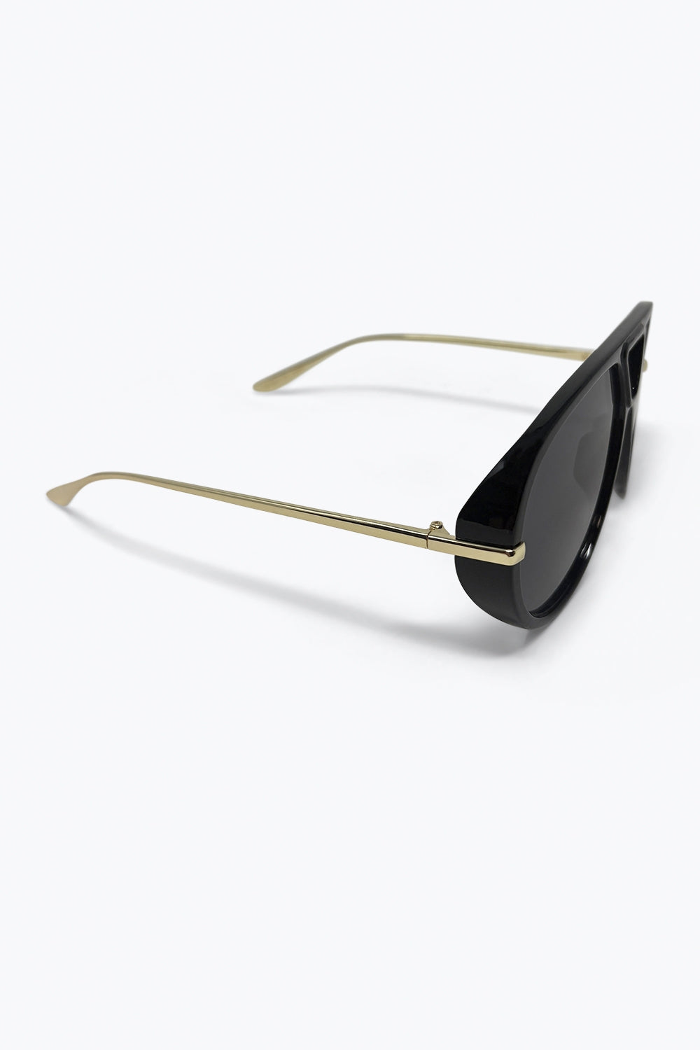 Aero Oversized Aviator Sunglasses