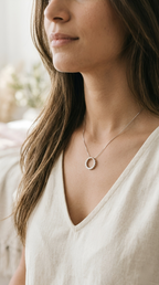Seul Circle Pendant Necklace